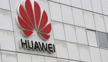 Huawei launches ‘world’s first’ 5G communications hardware for autos