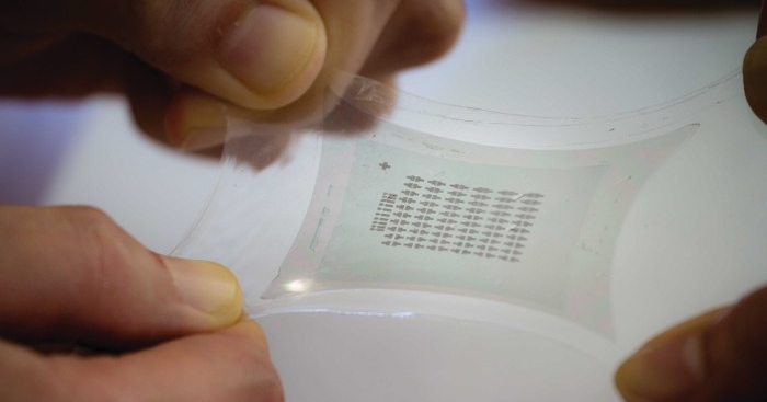 Researchers make breakthrough discovery in stretchable electronics materials