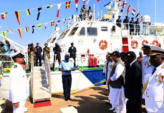 India hands over interceptor boats to Mozambique